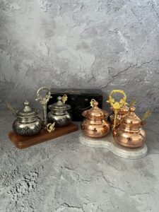 ادویه دان مسی چکشی و گل مس با جعبه کادویی