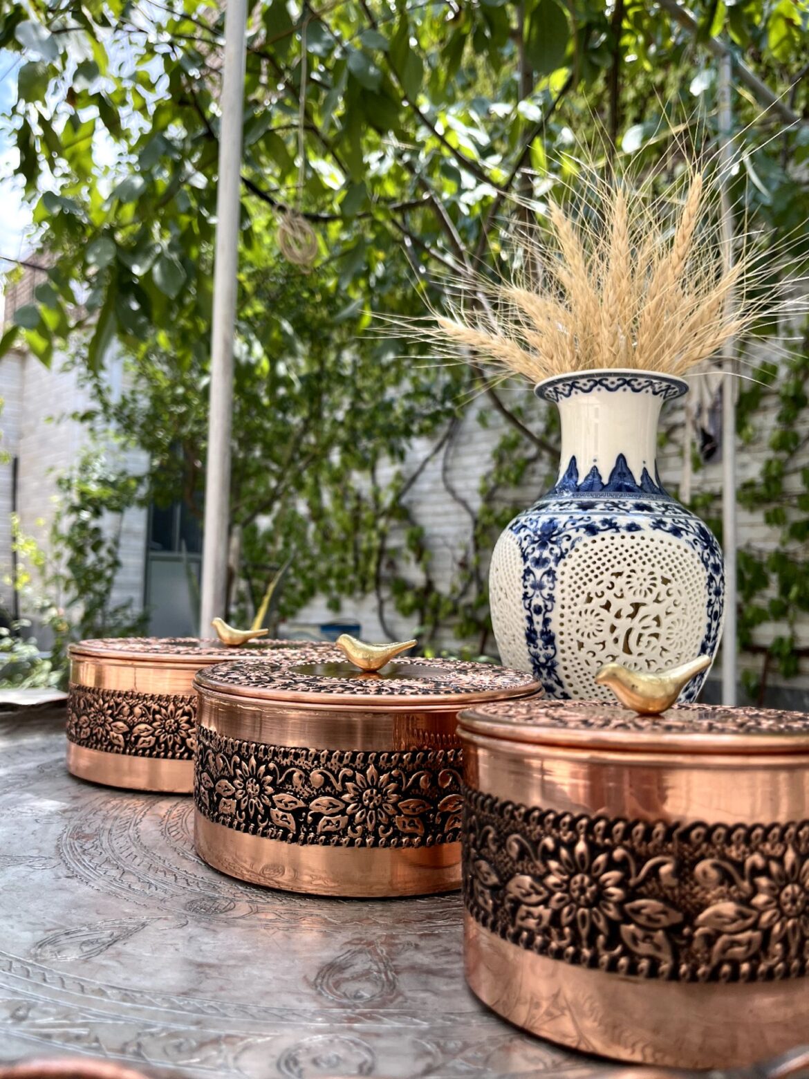 باقلوا خوری گلبرگ مسی زنجان | فروش جدیدترین شکلات لوکس